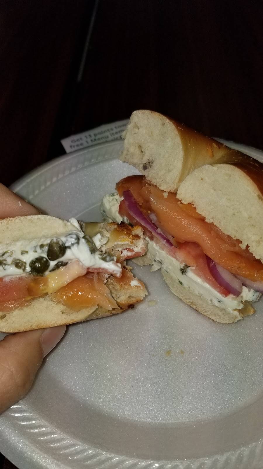 Minervinis New York Bagel Co | restaurant | 1016-212 Old Folkstone Rd, Sneads Ferry, NC 28460, USA | 9103273939 OR +1 910-327-3939