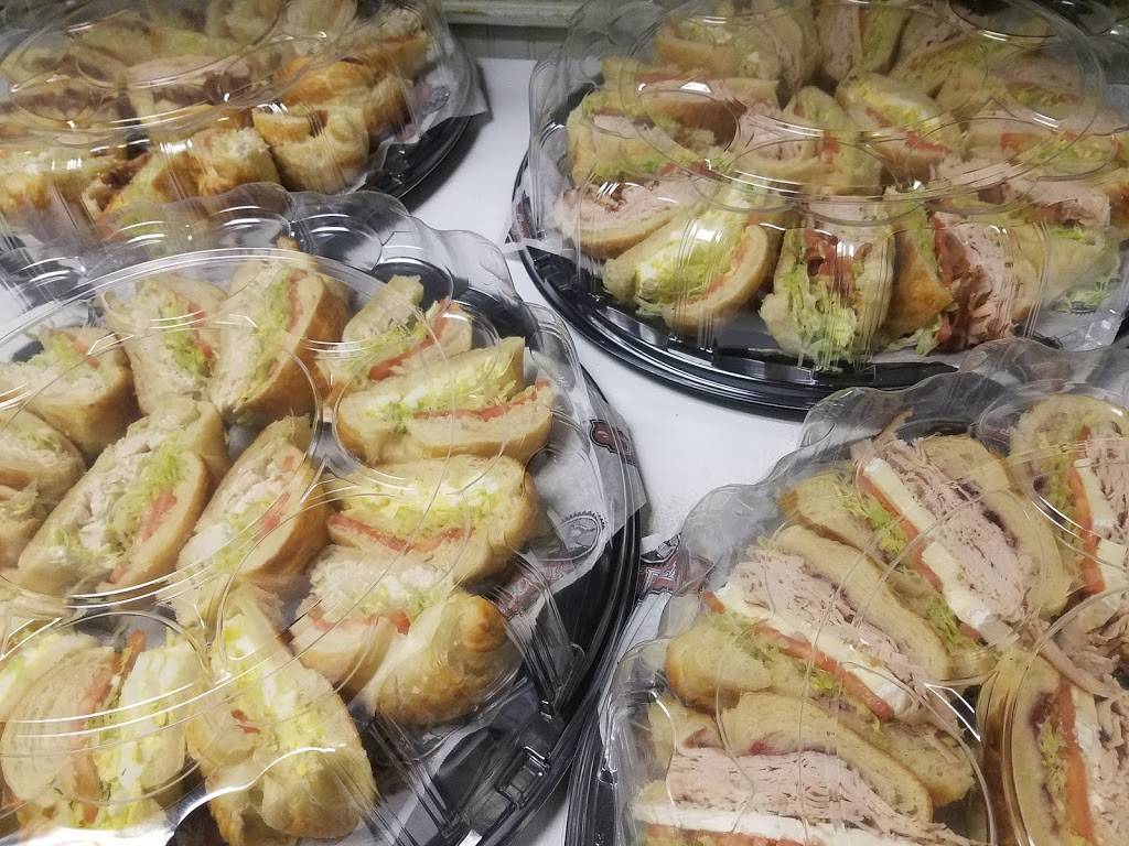 Polo Deli | restaurant | 2916 Cardinal Dr, Vero Beach, FL 32963, USA | 7722314091 OR +1 772-231-4091