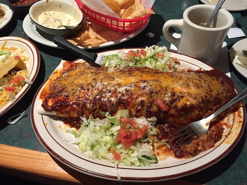 La Fonda Mexican Kitchen | restaurant | 3150 Elizabeth Lake Rd, Waterford Twp, MI 48328, USA | 2482217617 OR +1 248-221-7617