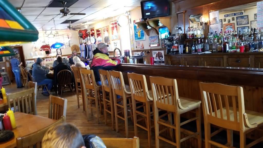 Smittys Bar & Grill | restaurant | 308 Gary St, Leonore, IL 61332, USA | 8158562030 OR +1 815-856-2030