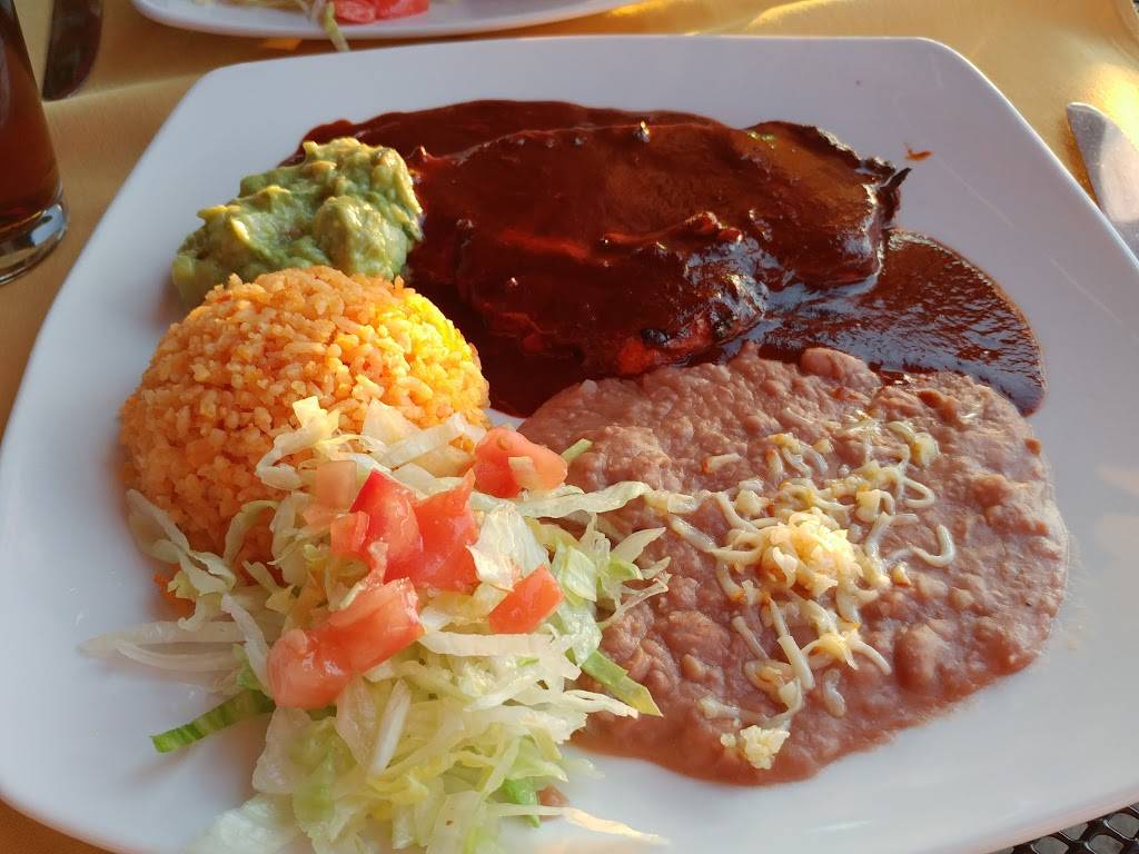 La Cabanita | restaurant | 118 Burr Ridge Pkwy, Burr Ridge, IL 60527, USA | 6303218000 OR +1 630-321-8000