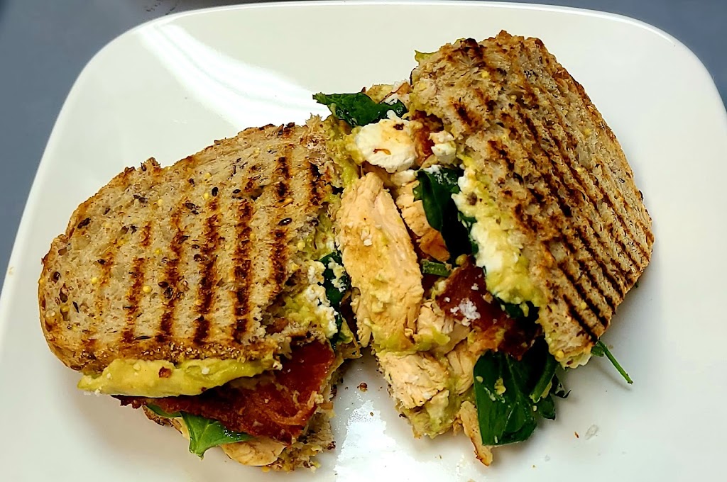 Franks Cafe | restaurant | 8414 Market St, Boardman, OH 44512, USA | 3309533131 OR +1 330-953-3131