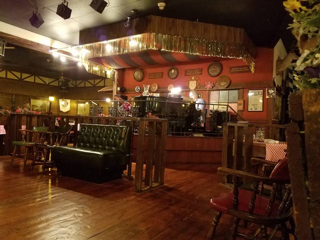 Edelweiss German Restaurant | restaurant | 3801 Southwest Blvd, Fort Worth, TX 76116, USA | 8177385934 OR +1 817-738-5934