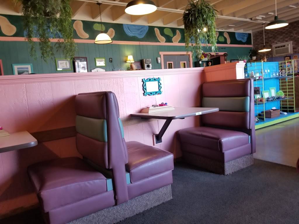 Sand Trap | restaurant | 17653 Mahoning Ave, Lake Milton, OH 44429, USA | 3306543445 OR +1 330-654-3445