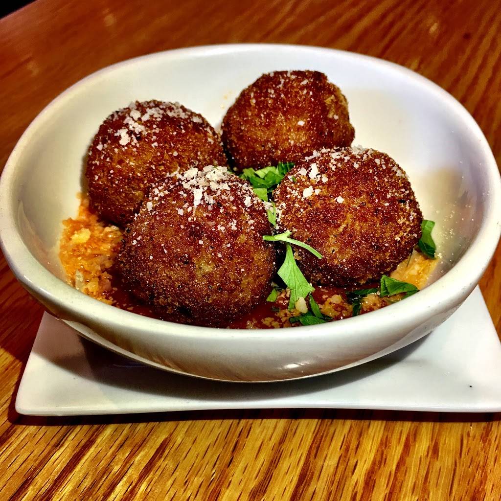 Alta Strada | restaurant | 92 Central St, Wellesley, MA 02482, USA | 7812376100 OR +1 781-237-6100