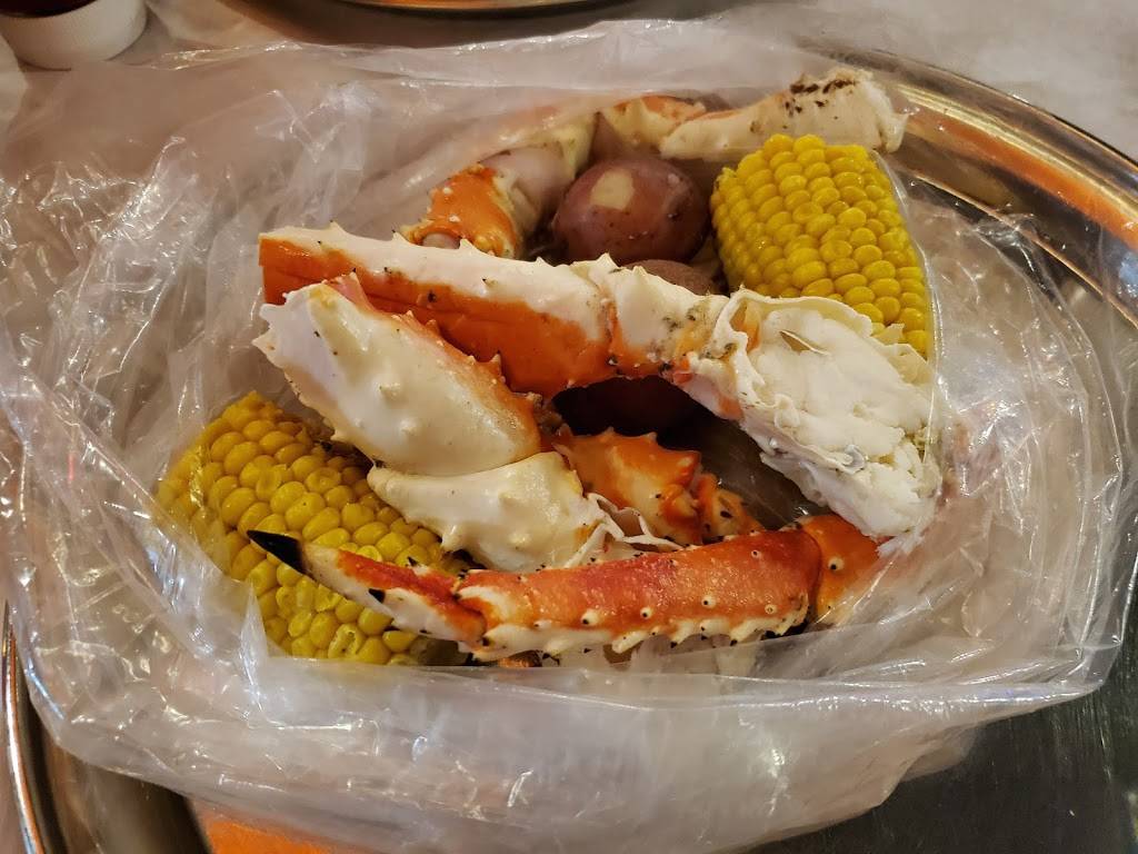 The Madden Crab | restaurant | 803 S Gloster St, Tupelo, MS 38801, USA | 6622138970 OR +1 662-213-8970