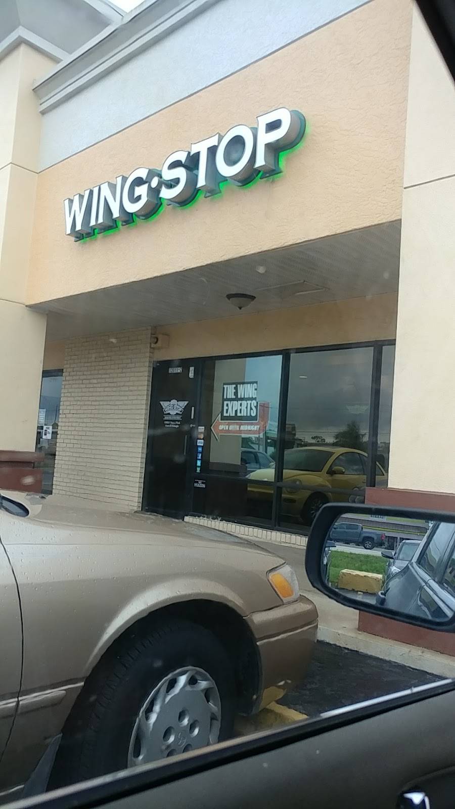 Wingstop | restaurant | 12011 S Cleveland Ave #2, Fort Myers, FL 33907, USA | 2392705905 OR +1 239-270-5905
