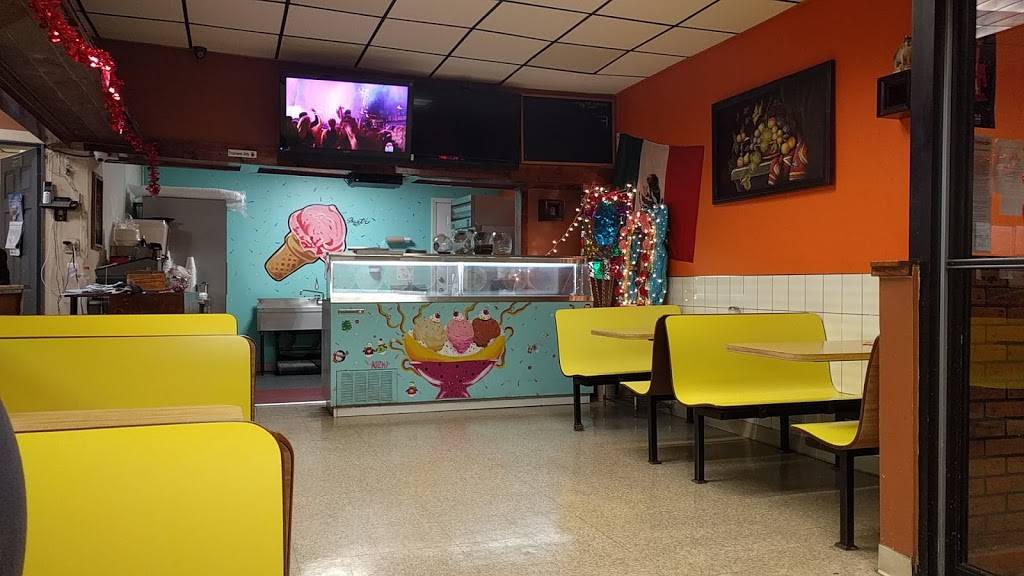 Coyotes Restaurant | restaurant | 1451 W 18th St, Chicago, IL 60608, USA | 3122438550 OR +1 312-243-8550