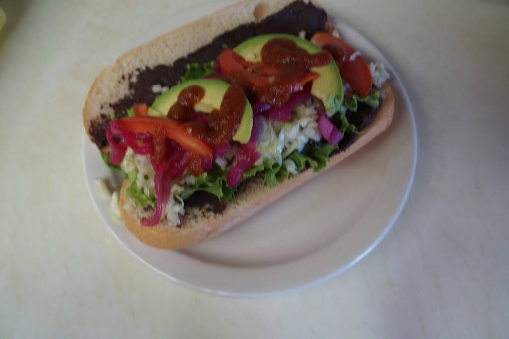 Taqueria Antojitos Yucateco | restaurant | 10175 SE Stark St, Portland, OR 97216, USA | 5038672328 OR +1 503-867-2328