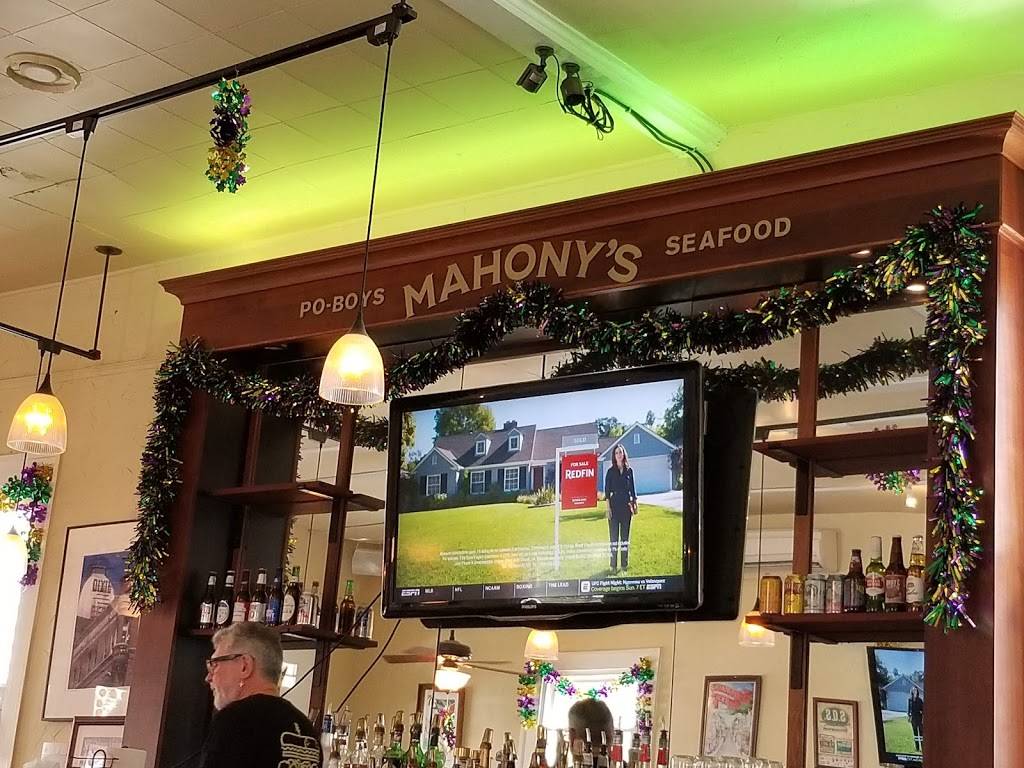 Mahonys Po-boys & Seafood - Uptown | restaurant | 3454 Magazine St, New Orleans, LA 70115, USA | 5048993374 OR +1 504-899-3374