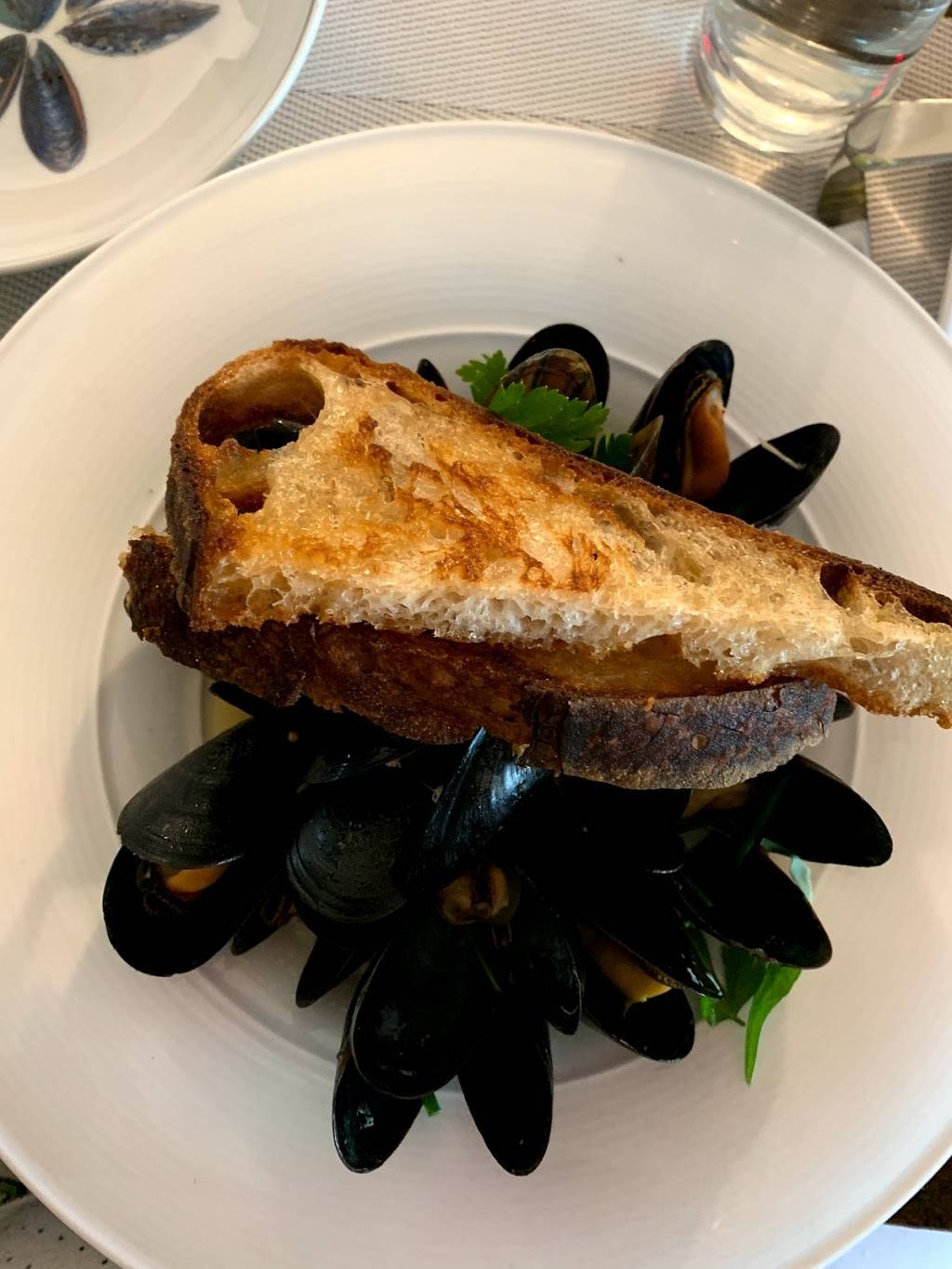 Acadia House Provisions | restaurant | 27 Main St, Stonington, ME 04681, USA | 2073672555 OR +1 207-367-2555