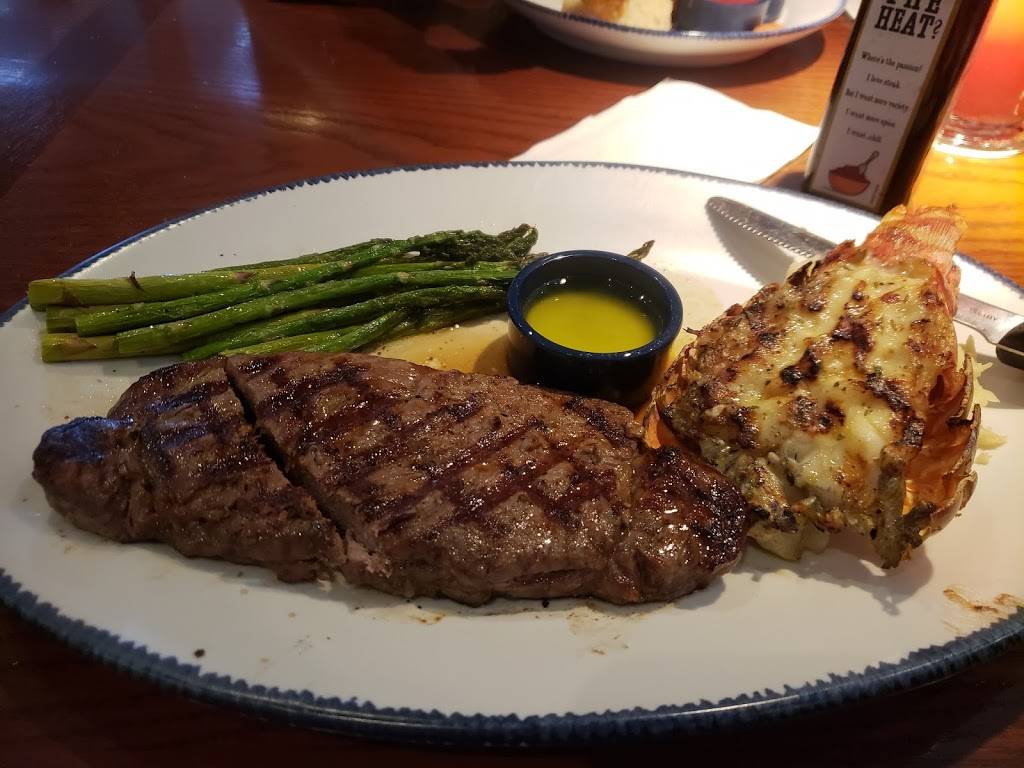 Red Lobster | restaurant | 2400 S Pleasant Valley Rd, Winchester, VA 22601, USA | 5407229490 OR +1 540-722-9490