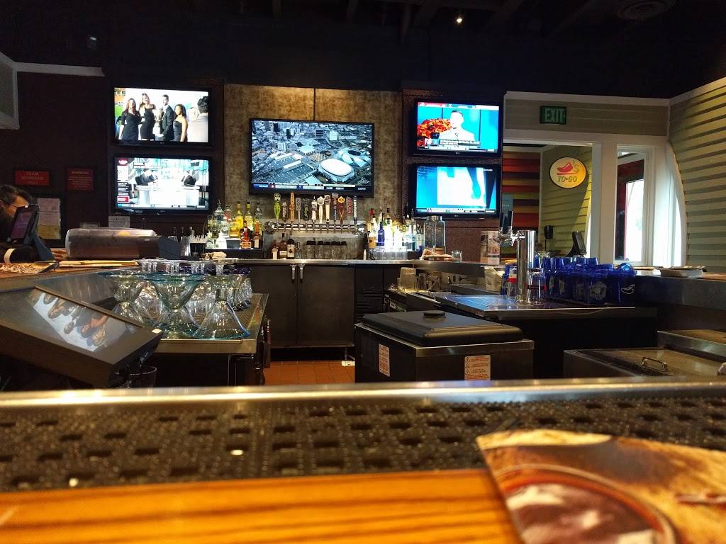 Chilis Grill & Bar | meal takeaway | 1700 Newbury Rd, Thousand Oaks, CA 91320, USA | 8052149947 OR +1 805-214-9947