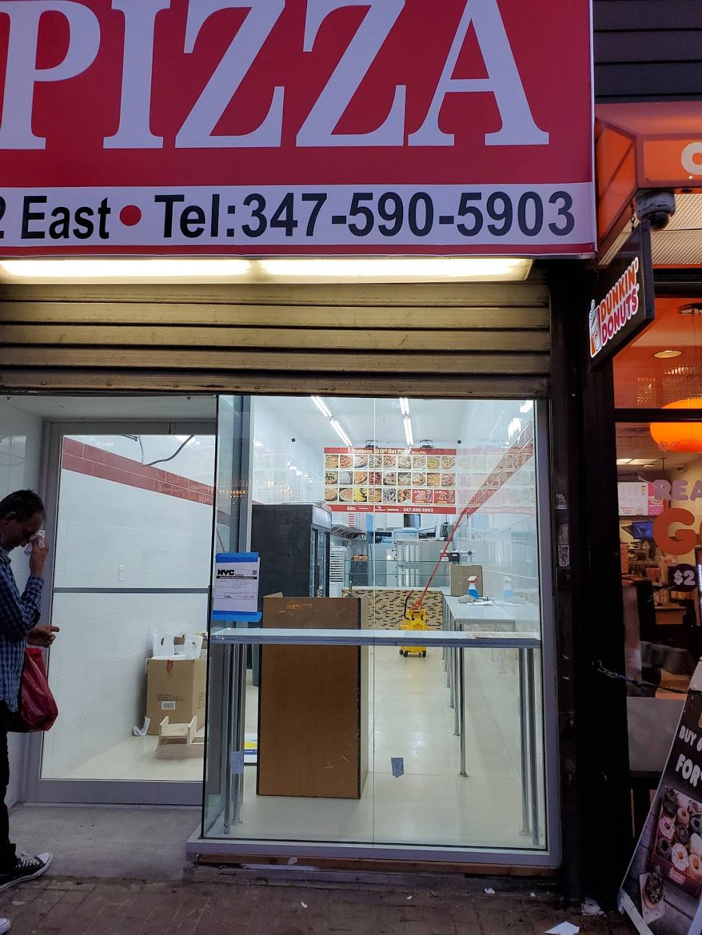 Yankees 99 cent hot pizza | restaurant | 52 E 161 St, The Bronx, NY 10451, USA | 3475905903 OR +1 347-590-5903