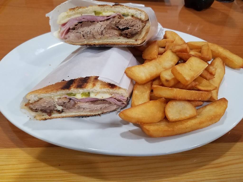 Casa De Campo Dominican Restaurant | restaurant | 123 W 4th St, Bethlehem, PA 18015, USA | 6108492079 OR +1 610-849-2079