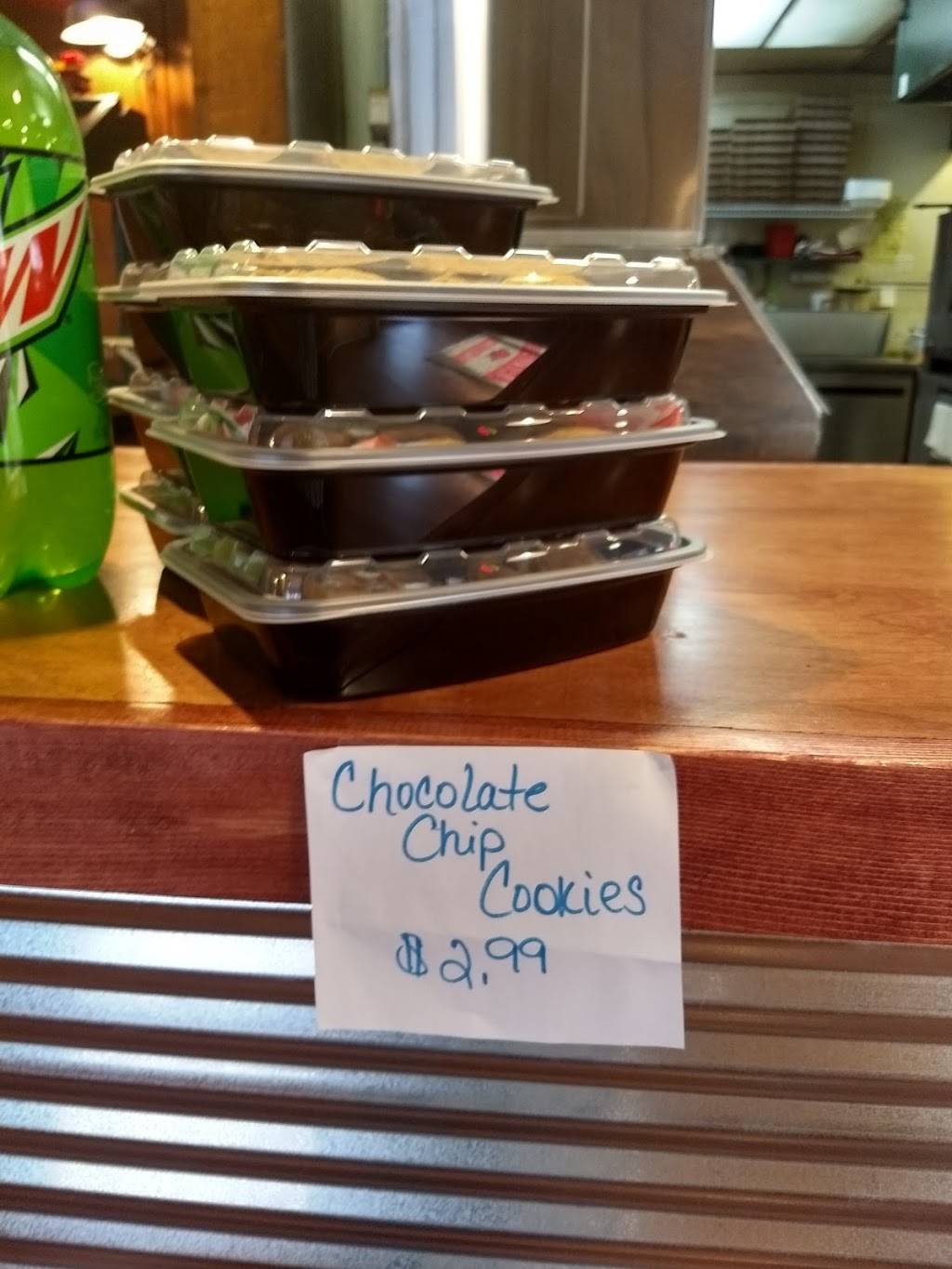 Pizza Barn | restaurant | 2 S Adair St, Greenwood, AR 72936, USA | 4799964343 OR +1 479-996-4343