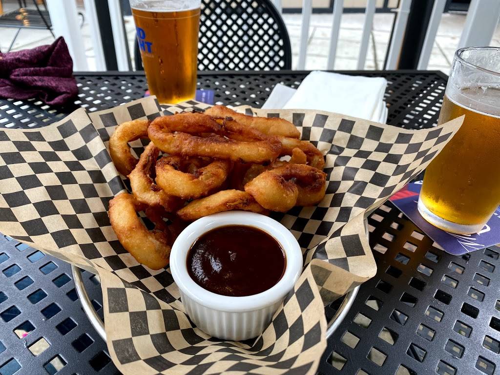 The Bison | restaurant | 10111 Main St, Bothell, WA 98011, USA | 4253980111 OR +1 425-398-0111