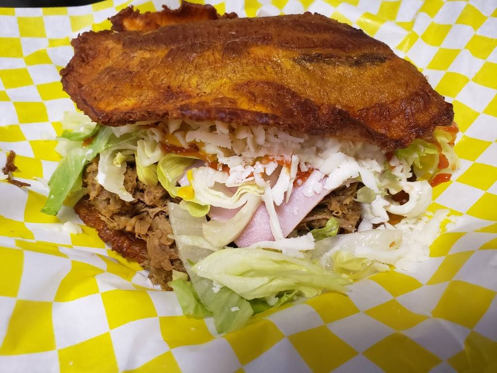 Paque Ronald | restaurant | 1559 Montgomery Hwy, Hoover, AL 35216, USA | 2055735305 OR +1 205-573-5305