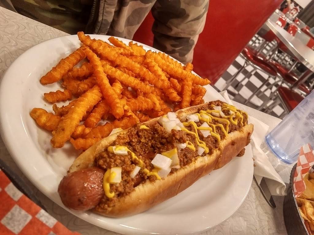 Hi Ho Diner | restaurant | 3691 Walker Rd, Windsor, ON N8W 3S6, Canada | 2262219555 OR +1 226-221-9555