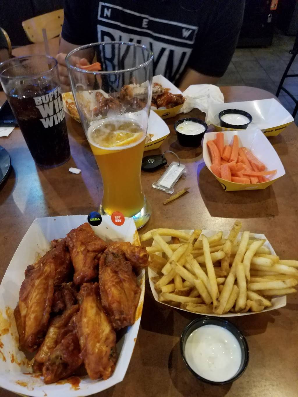 Buffalo Wild Wings | meal takeaway | 500 Westgate Dr, Brockton, MA 02301, USA | 5085591409 OR +1 508-559-1409
