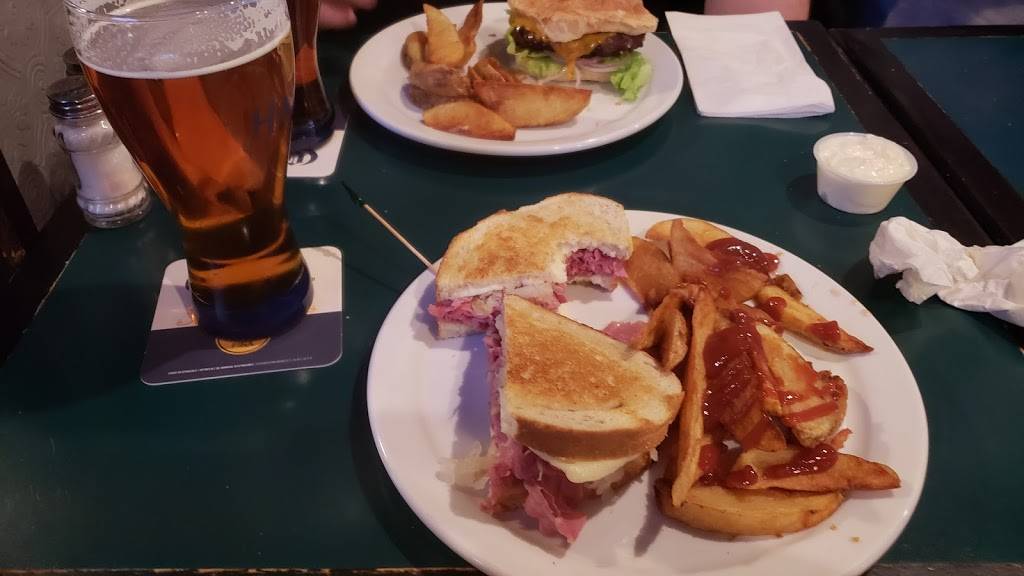 King George’s Arms | restaurant | 2501 Victoria Park Ave, Scarborough, ON M1T 1A1, Canada | 4164928036 OR +1 416-492-8036