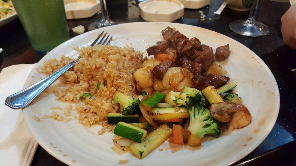 Hana | restaurant | 1015 N Bridge St, Chillicothe, OH 45601, USA | 7407799009 OR +1 740-779-9009