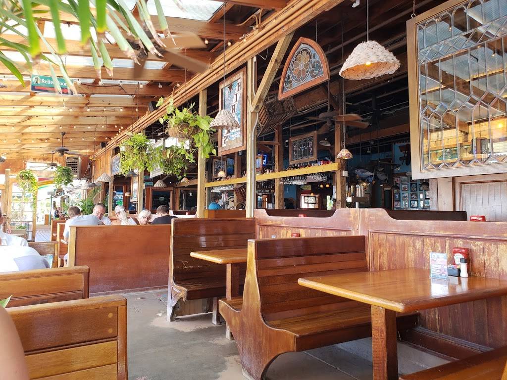 Blackfins at Capt Hirams Resort | restaurant | 1606 Indian River Dr, Sebastian, FL 32958, USA | 7725894345 OR +1 772-589-4345