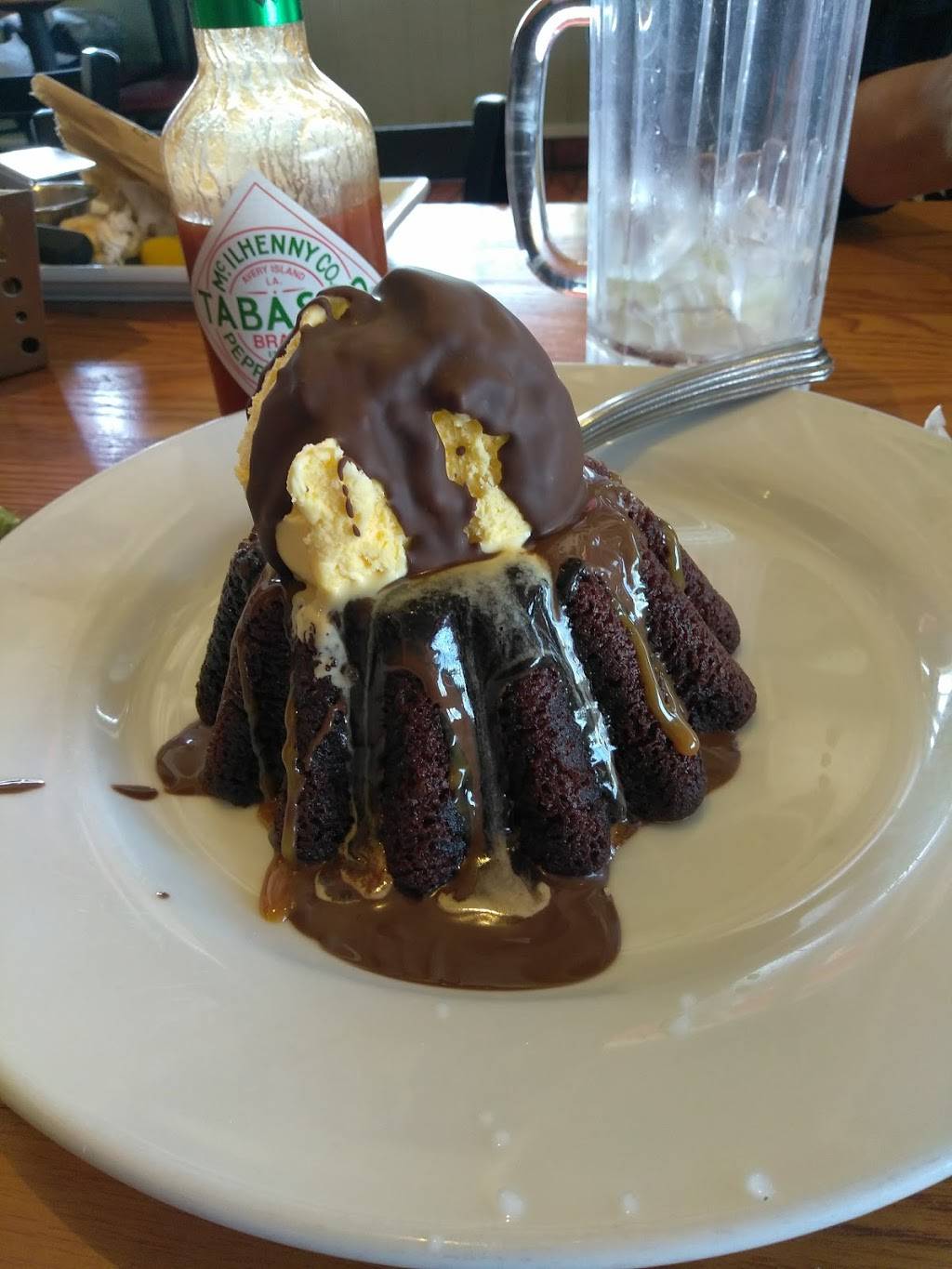 Chilis Grill & Bar | restaurant | 6909 Menaul Blvd NE, Albuquerque, NM 87110, USA | 5058834321 OR +1 505-883-4321