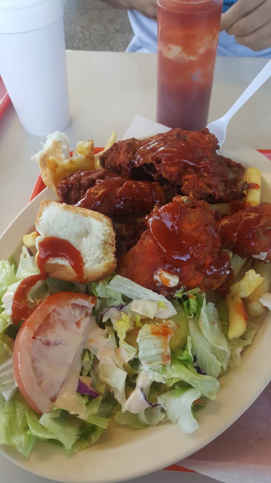 Jims Burgers | restaurant | 3040 Beverly Blvd, Los Angeles, CA 90057, USA | 2133843346 OR +1 213-384-3346