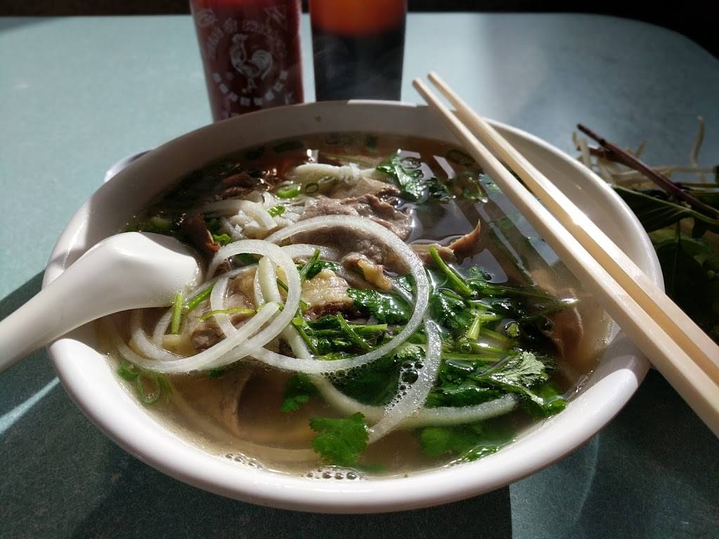 Pho Nam | restaurant | 844 W El Camino Real, Sunnyvale, CA 94087, USA | 4087371086 OR +1 408-737-1086