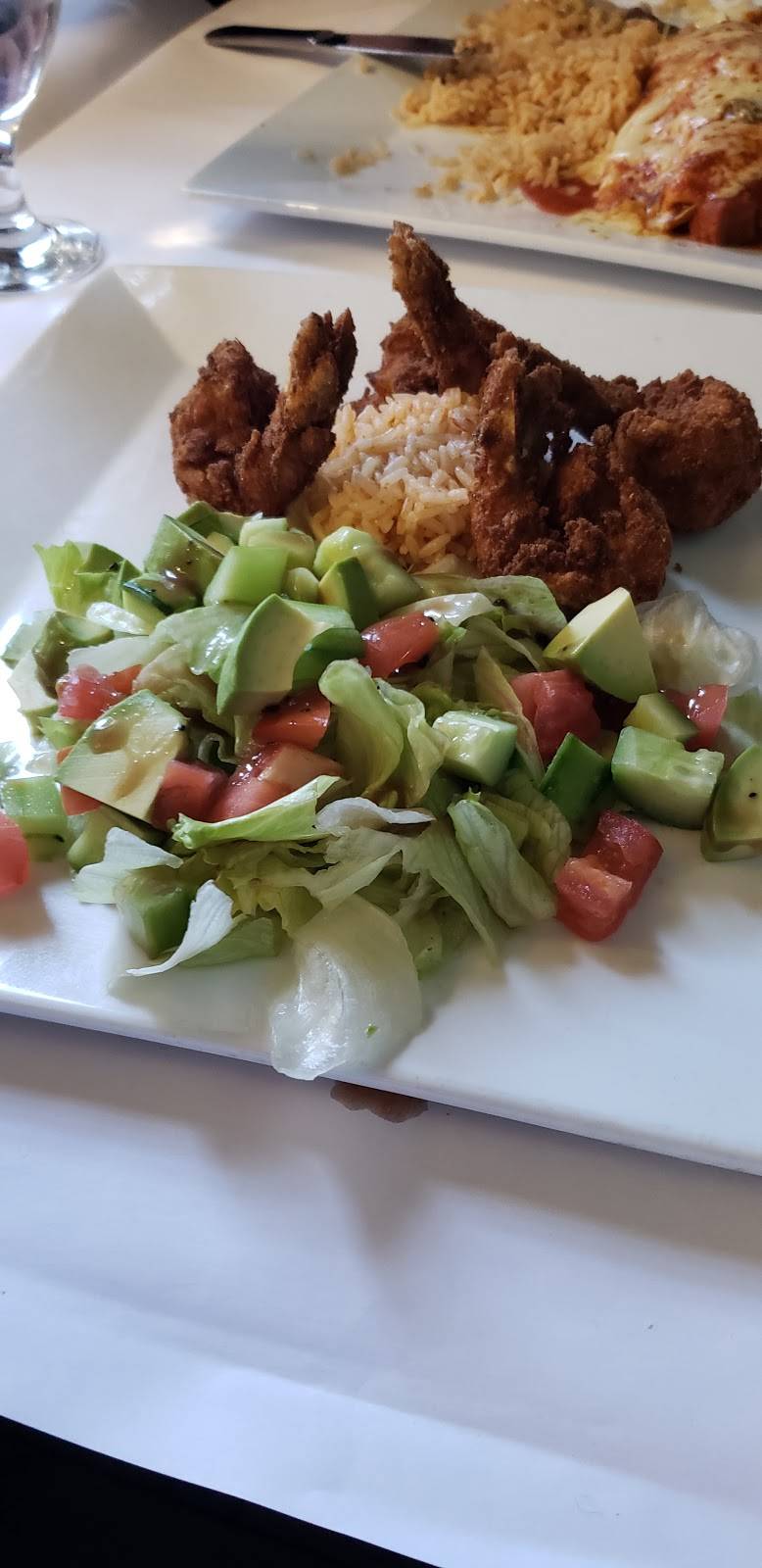 Margaritas Cafe Hicksville | restaurant | 392 Woodbury Rd, Hicksville, NY 11801, USA | 5169311694 OR +1 516-931-1694