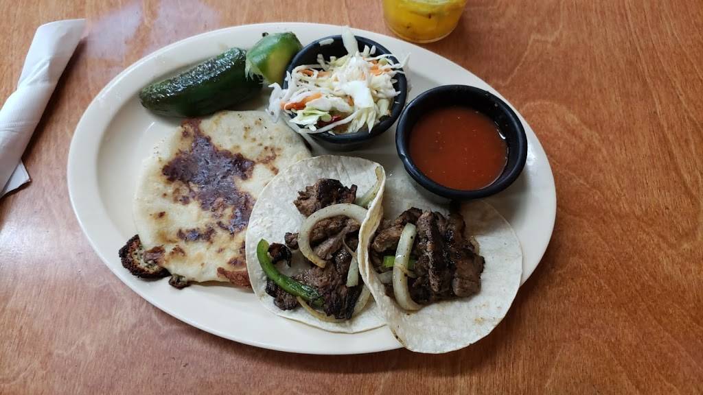 Restaurante El Mana | restaurant | 11055 Dennis Rd # 24, Dallas, TX 75229, USA | 9722417343 OR +1 972-241-7343