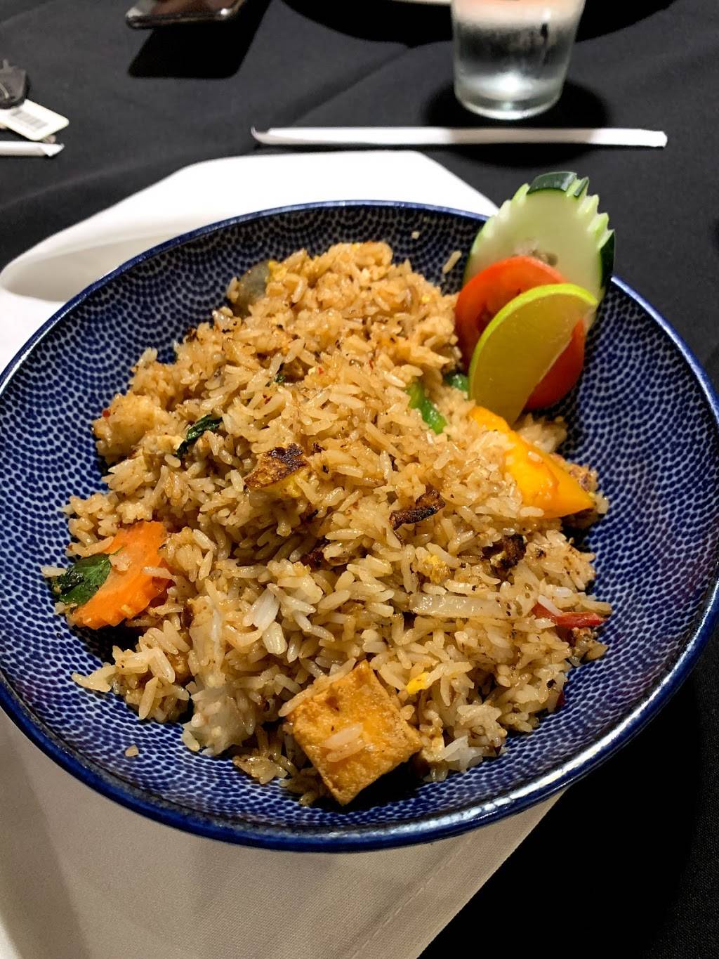 Thips Asian Bistro | restaurant | 807 E Walnut St, Columbia, MO 65201, USA | 5734425011 OR +1 573-442-5011