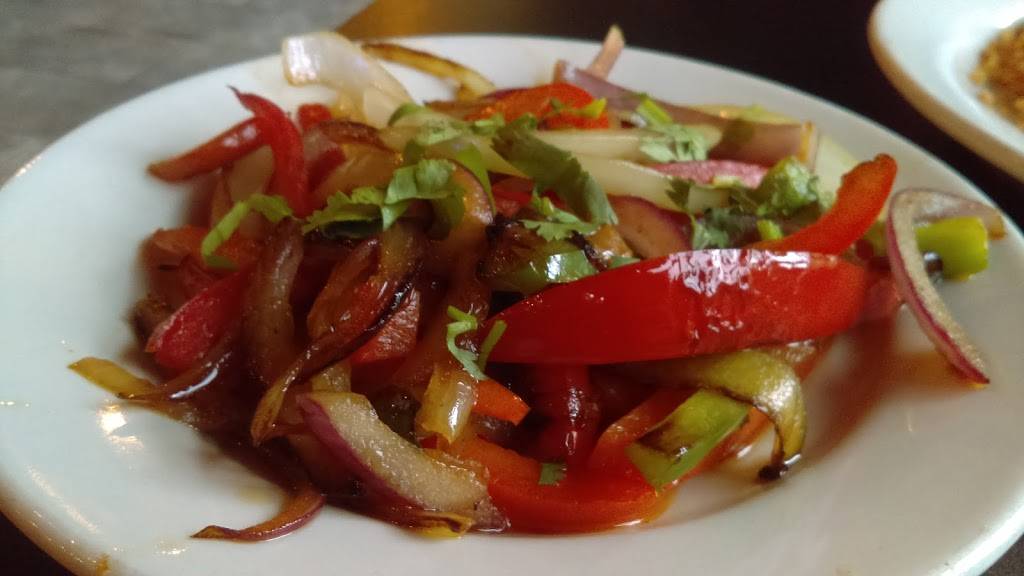 La Costa Mexican Sports Bar & Grill | restaurant | 194 Cesar Chavez St, St Paul, MN 55107, USA | 6513308743 OR +1 651-330-8743