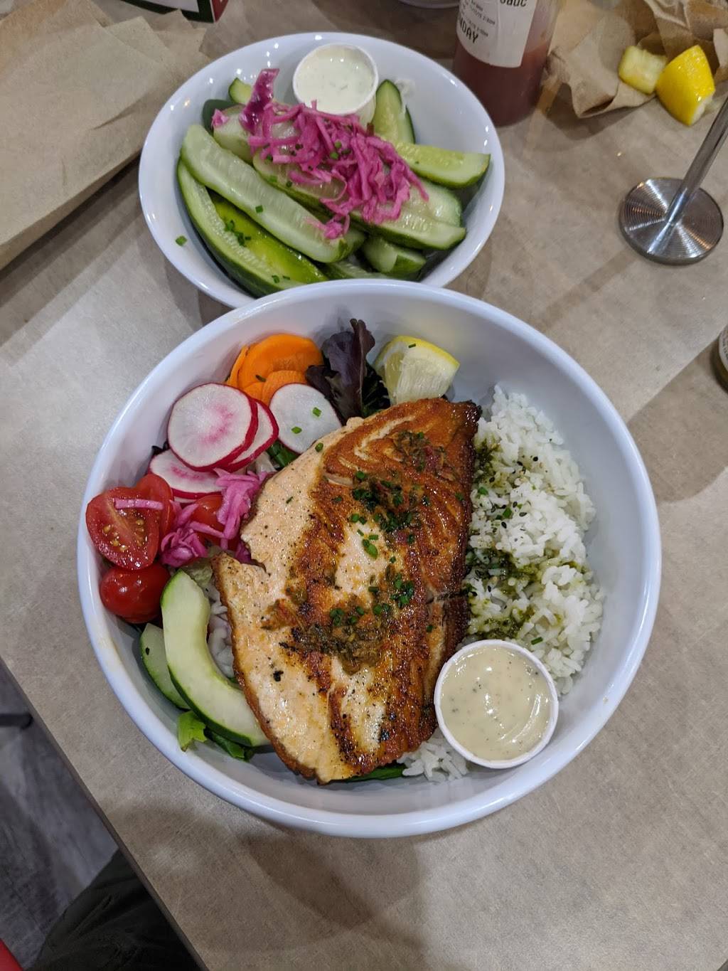 Slapfish | restaurant | 15009 Gray Rd, Noblesville, IN 46062, USA | 3172183508 OR +1 317-218-3508