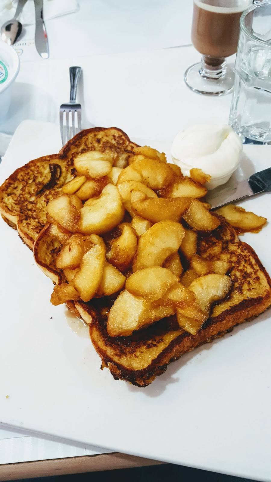 Allô! Mon Coco - Côte-des-Neiges | restaurant | 5685 Chemin de la Côte-des-Neiges, Montréal, QC H3T 1Y8, Canada | 5145084111 OR +1 514-508-4111