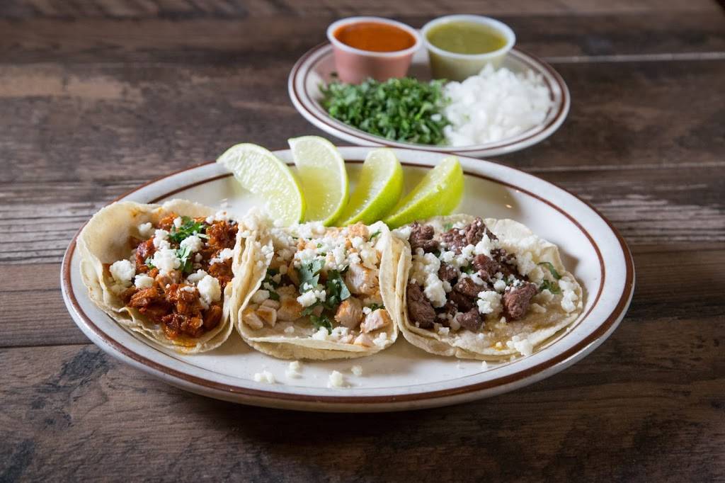 Michoacán Mexican Restaurant | restaurant | 7870 W Tropical Pkwy, Las Vegas, NV 89149, USA | 7023854636 OR +1 702-385-4636