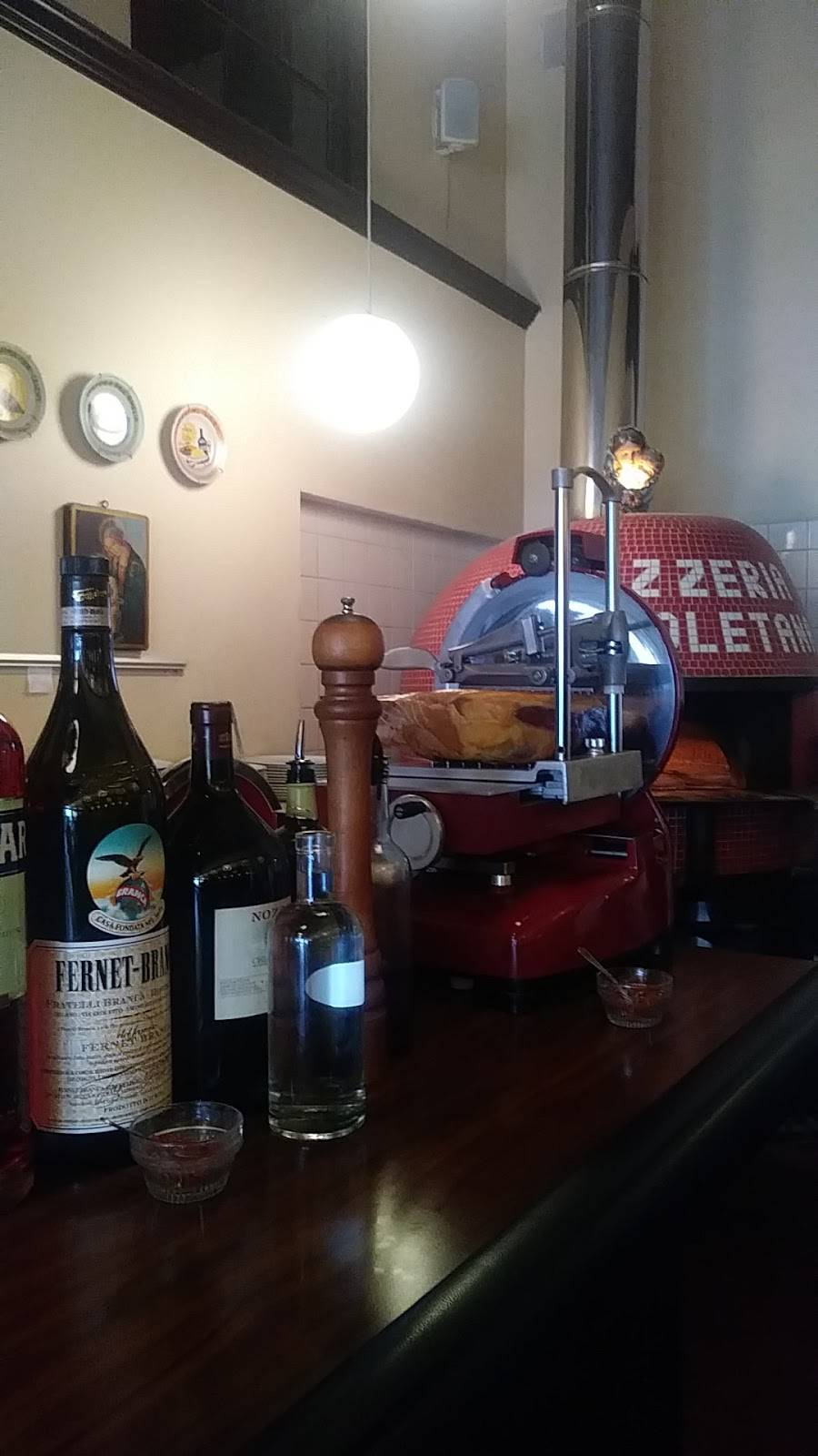 Pizzeria 22 | restaurant | 4213 SW College St, Seattle, WA 98116, USA | 2066877701 OR +1 206-687-7701