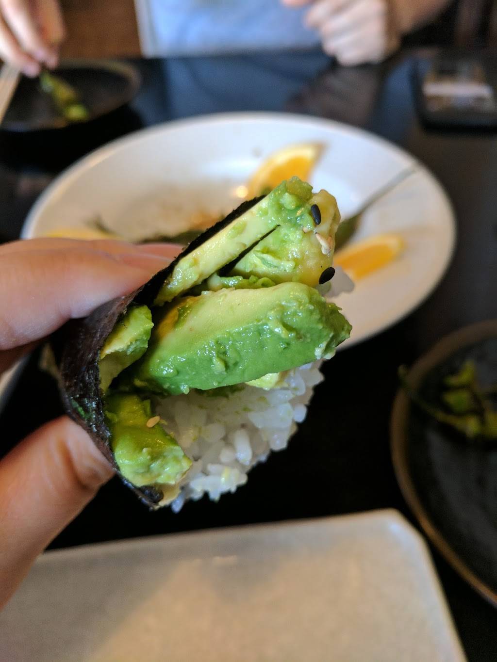 Goyen Sushi & Robata | restaurant | 4905 E 2nd St, Long Beach, CA 90803, USA | 5624345757 OR +1 562-434-5757