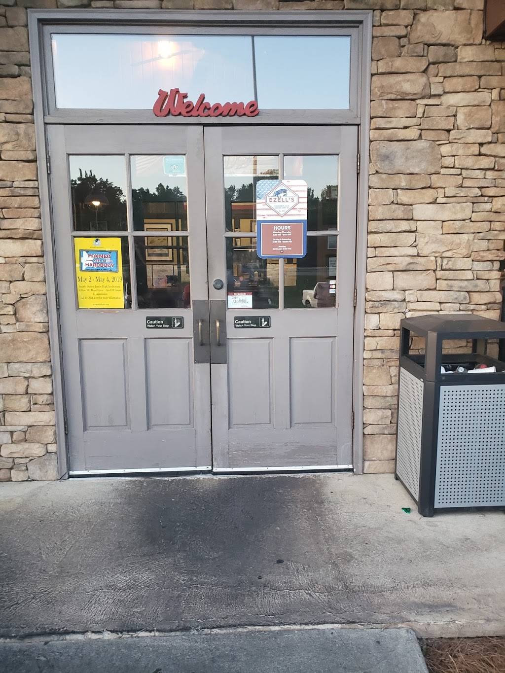 Ezells Catfish of Phenix City, AL | restaurant | 3546 US-280, Phenix City, AL 36867, USA | 3344802004 OR +1 334-480-2004