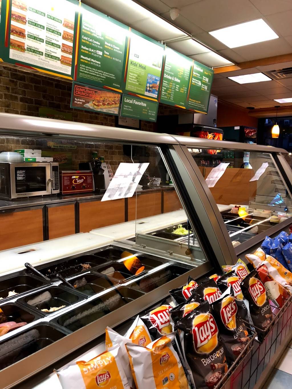 Subway Restaurants | restaurant | 2383 Westchester Ave, Bronx, NY 10461, USA | 3472819510 OR +1 347-281-9510