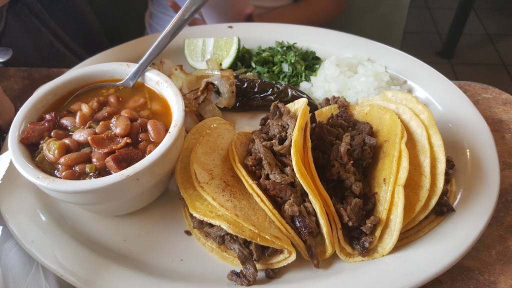 Jaliscos Mexican Restaurant | restaurant | 505 E Central Ave, Belton, TX 76513, USA | 2549396130 OR +1 254-939-6130