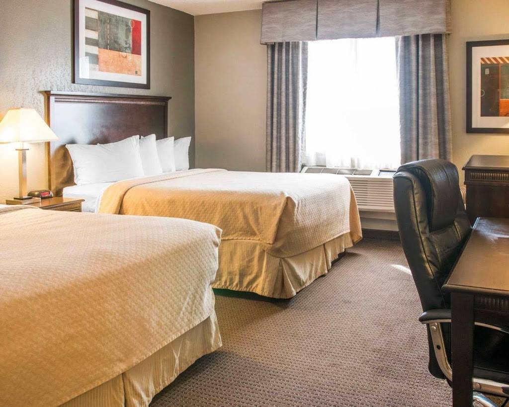 Quality Inn & Suites Next to the Casino | restaurant | 11081 E Michigan Ave, Battle Creek, MI 49014, USA | 2699643000 OR +1 269-964-3000