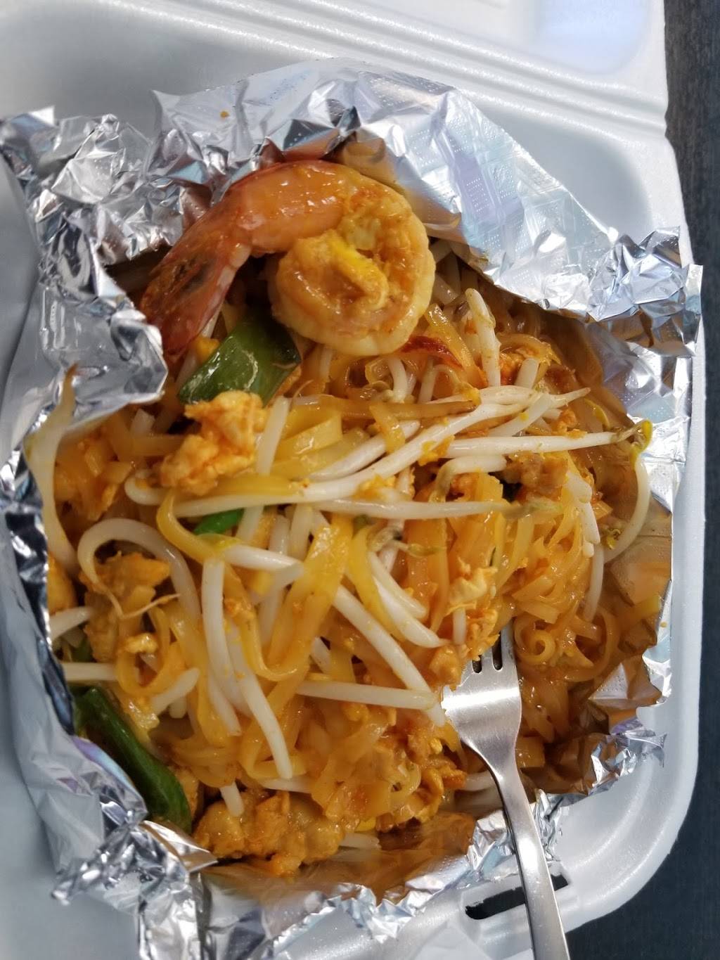 Thai & Chinese Food | restaurant | 2337 Oxnard Blvd, Oxnard, CA 93036, USA | 8059810133 OR +1 805-981-0133