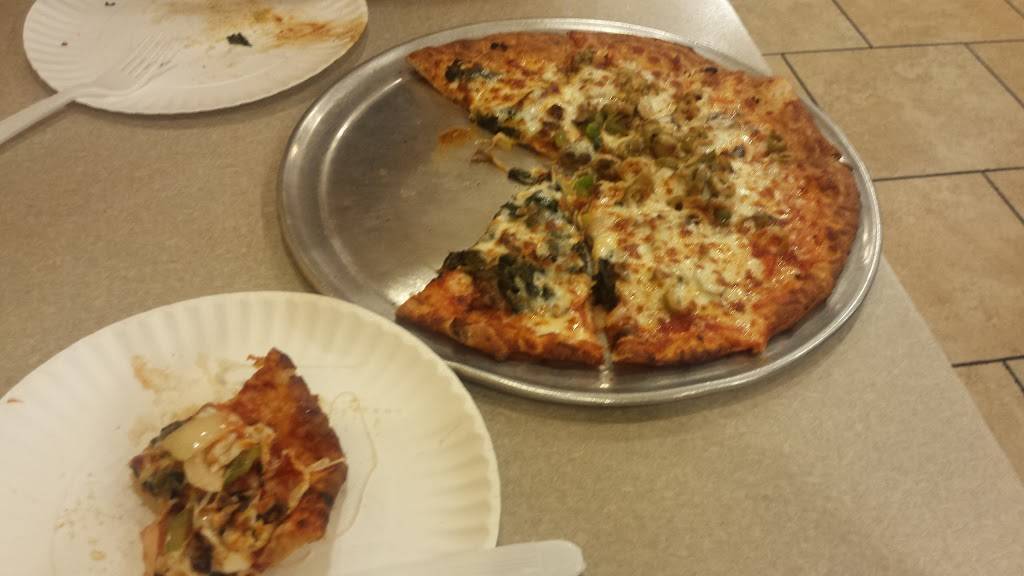 Mama Leahs Pizza | restaurant | 1500 Reisterstown Rd #222, Pikesville, MD 21208, USA | 4106537600 OR +1 410-653-7600