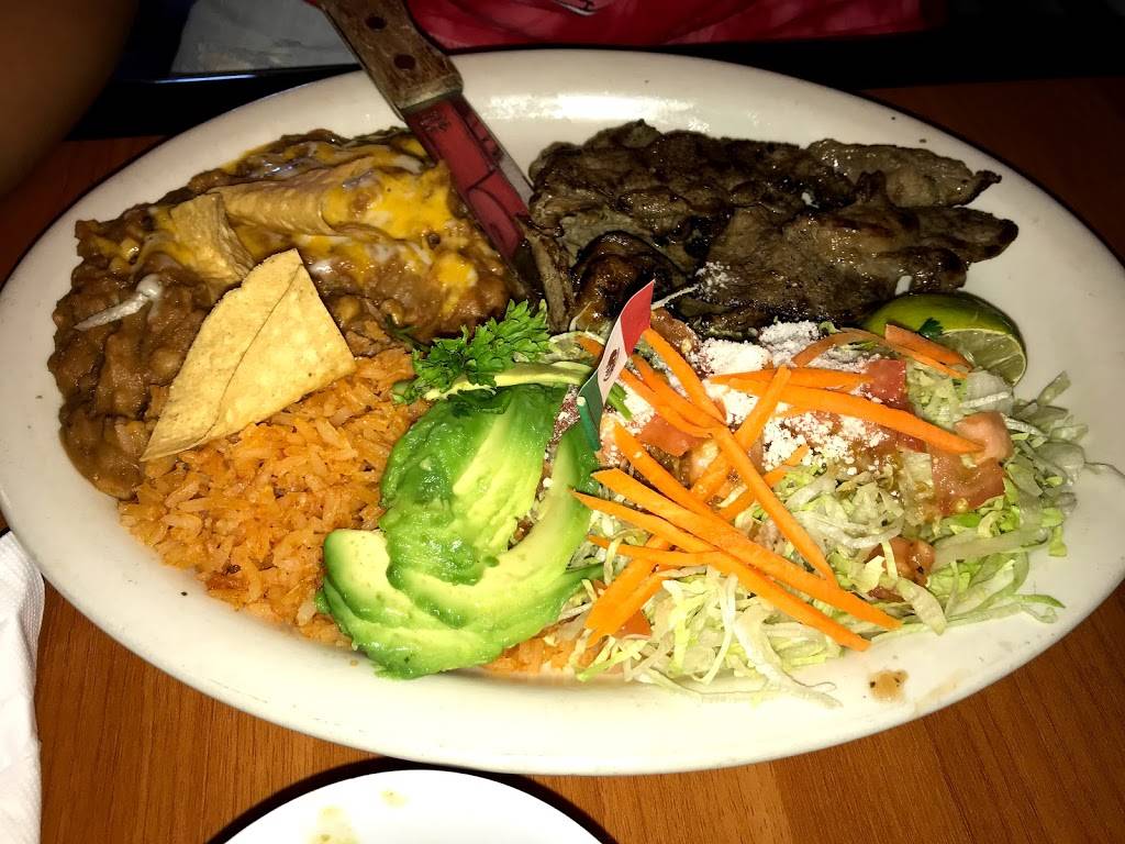 Lucys Diner | restaurant | 16157 San Bernardino Ave, Fontana, CA 92335, USA | 9098226669 OR +1 909-822-6669