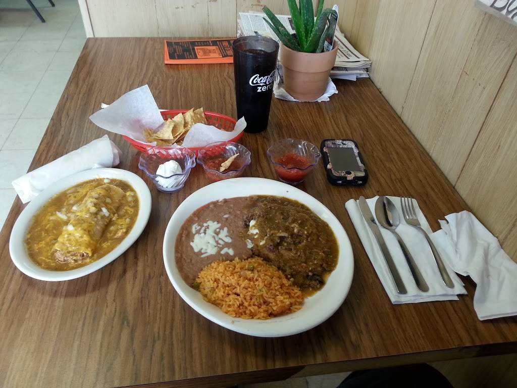 Marias | Mexican Restaurant | restaurant | 2437 S Broadway, Wichita, KS 67219, USA | 3168319332 OR +1 316-831-9332