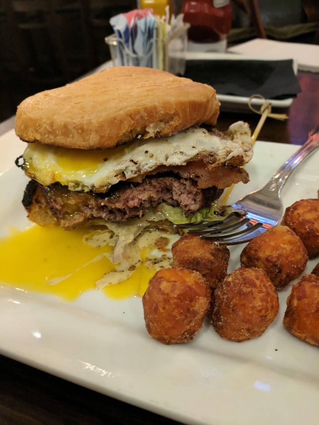 Cowbell Burger & Whiskey Bar | restaurant | 201 N Tryon St, Charlotte, NC 28202, USA | 9802248674 OR +1 980-224-8674