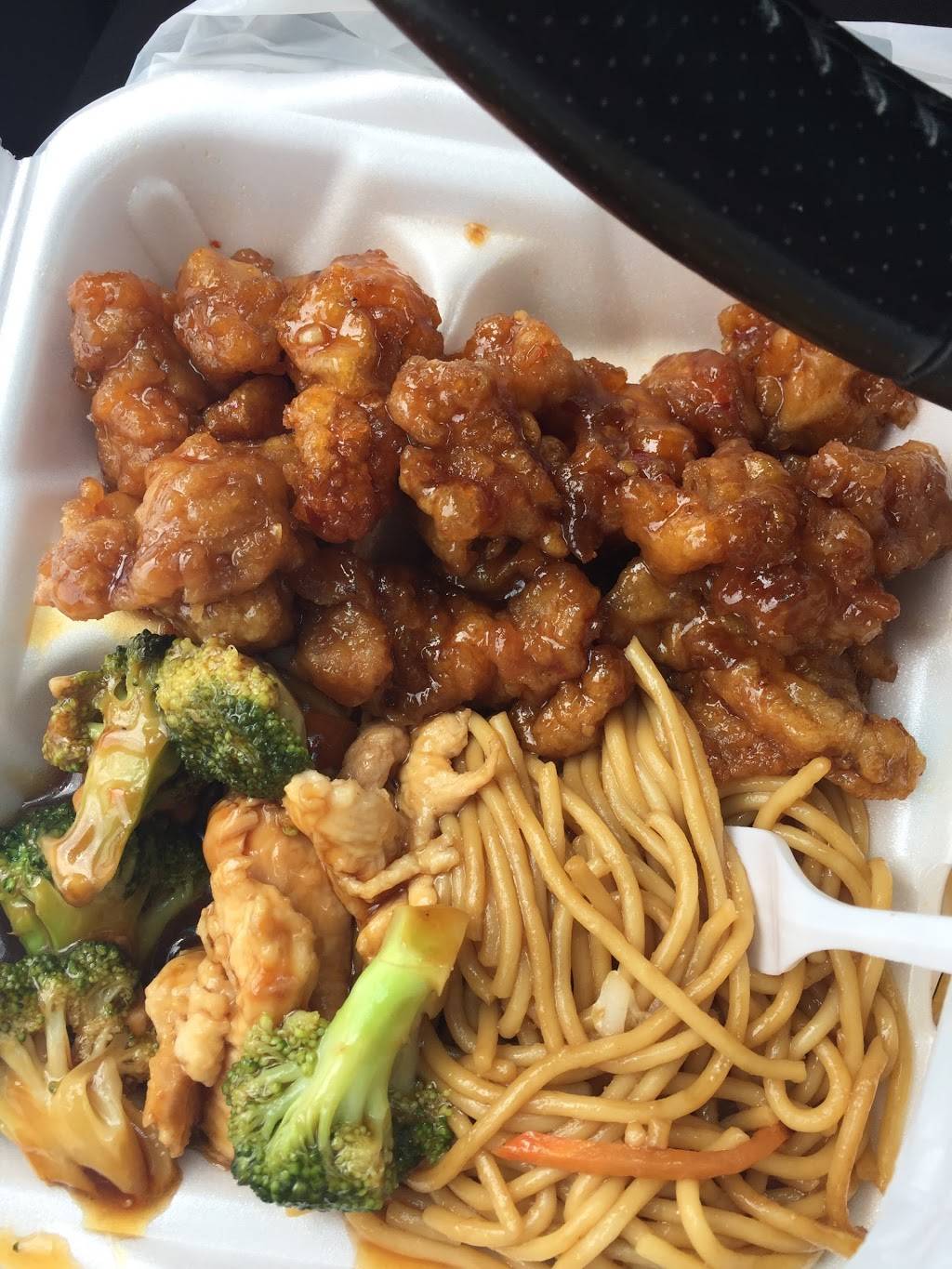 Dollar Express | restaurant | 109 Willow Ln, McDonough, GA 30253, USA | 7708981933 OR +1 770-898-1933