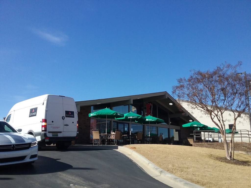 WOW | Café & Wingery | restaurant | 1000 14th St S, Birmingham, AL 35233, USA | 2059755914 OR +1 205-975-5914